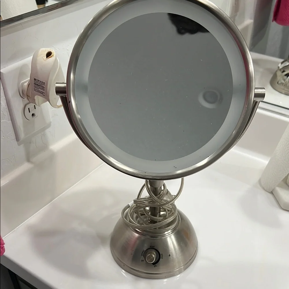 Illuminated Vanity Mirror with Silver Finish